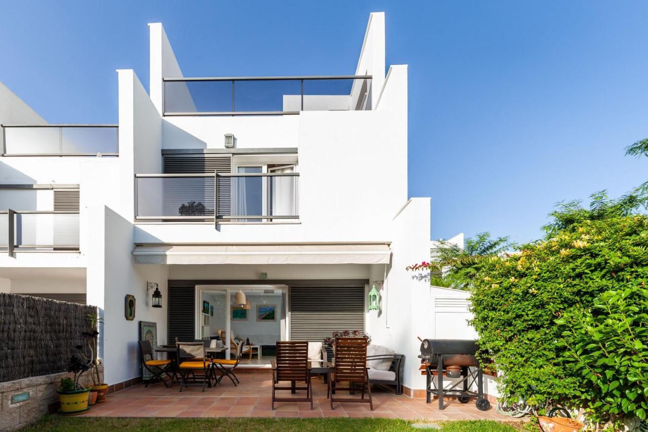 Casa La Fontanilla Mila Ferienhaus *